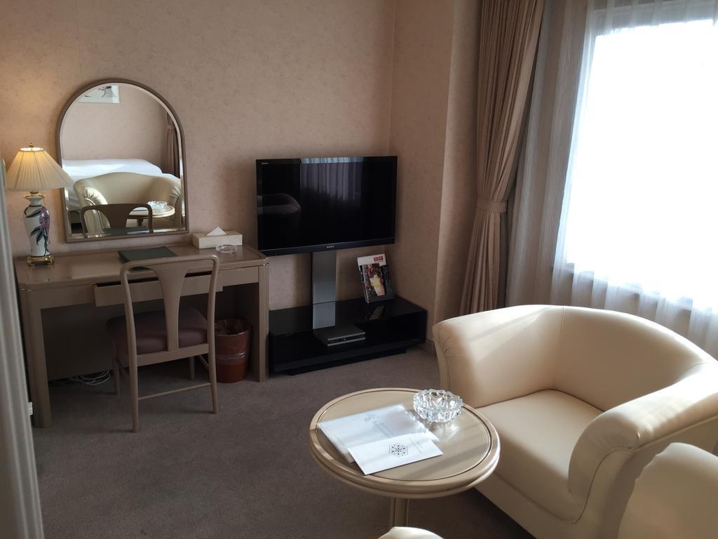 Hotel New Omi Omihachiman Rum bild