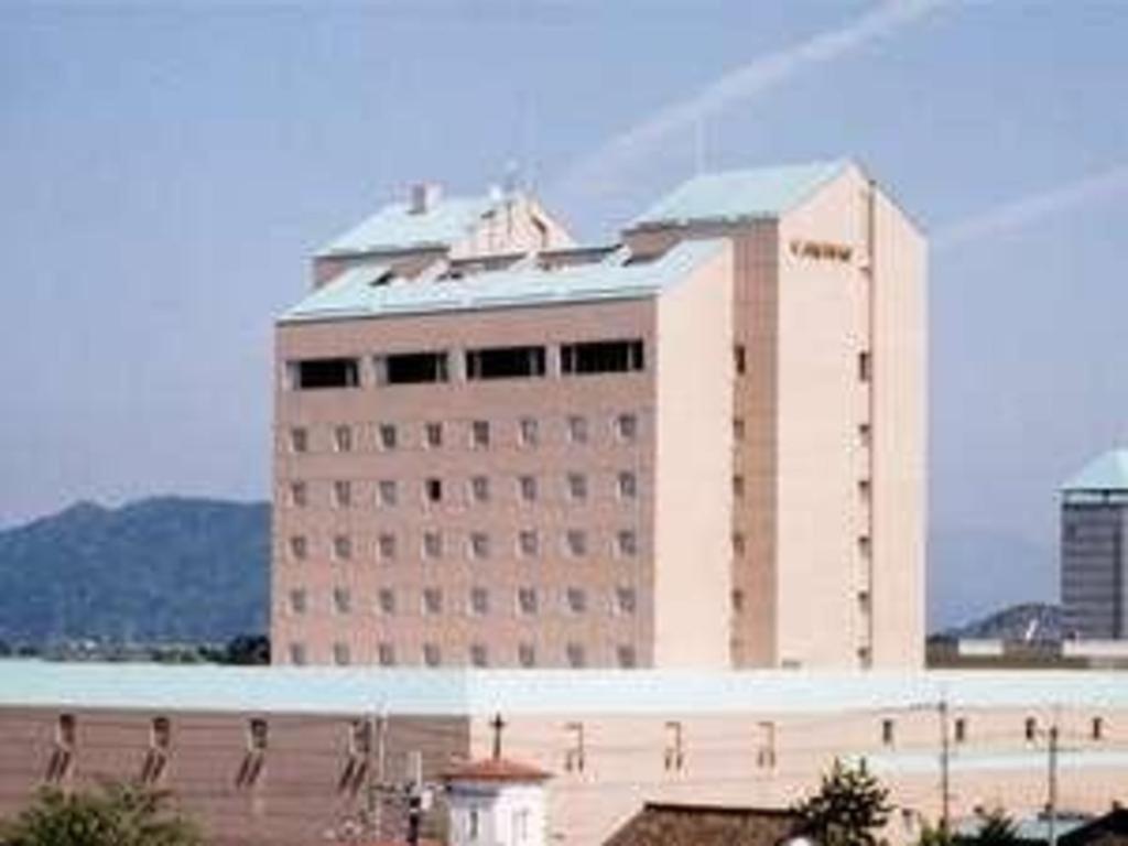 Hotel New Omi Omihachiman Exteriör bild