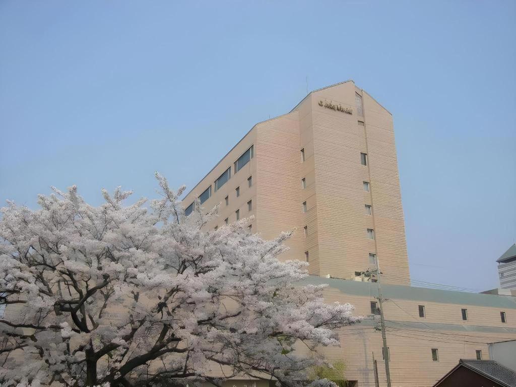 Hotel New Omi Omihachiman Exteriör bild