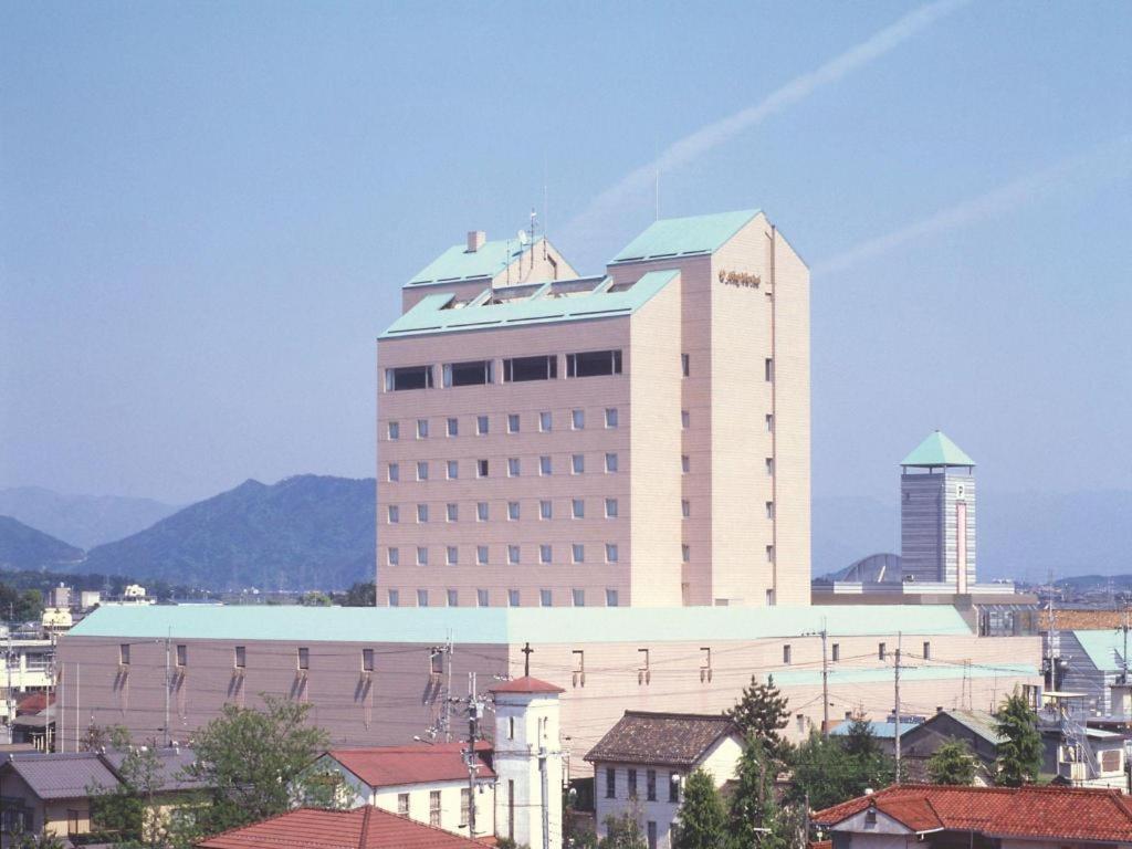 Hotel New Omi Omihachiman Exteriör bild